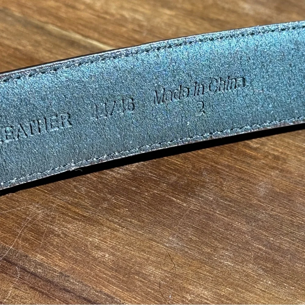 Men’s Genuine Leather Brown Belt Size 44 46 Classic Brass Tone Buckle